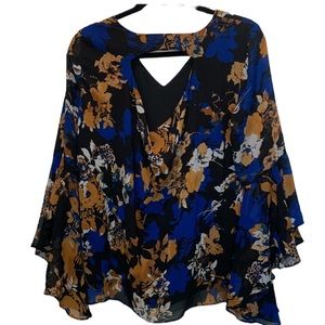 Thalia sodi floral bell sleeve blouse cut out back size medium
